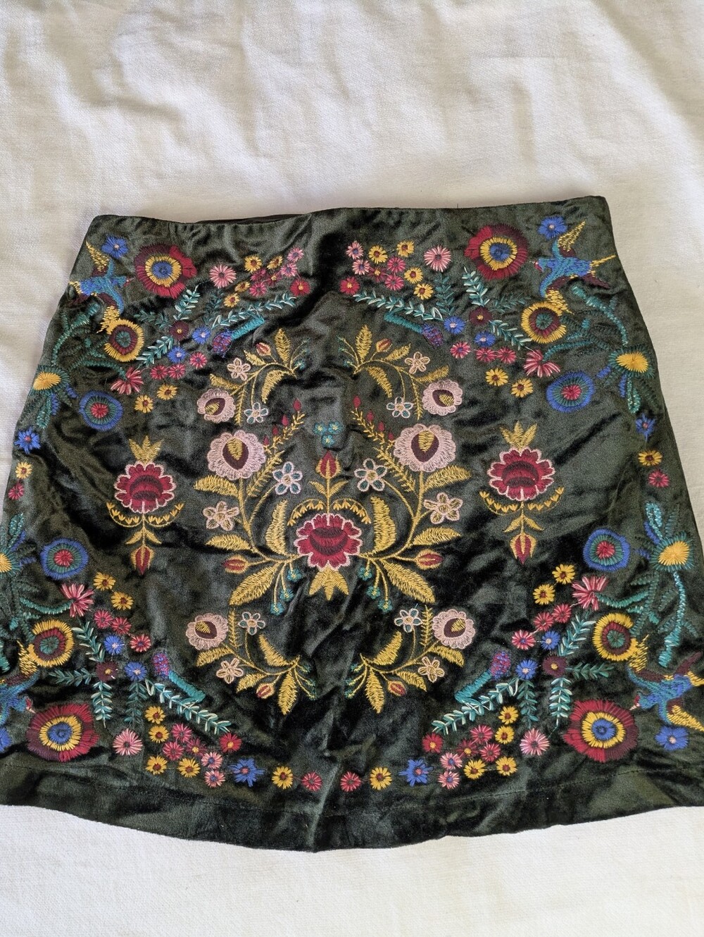 Women's Small Lemon Tree Velvet Embroidery Skirt